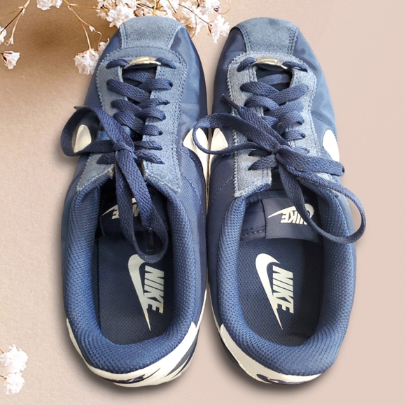 Nike Cortez Womens Midnight Navy US Size 9 - Picture 4 of 9